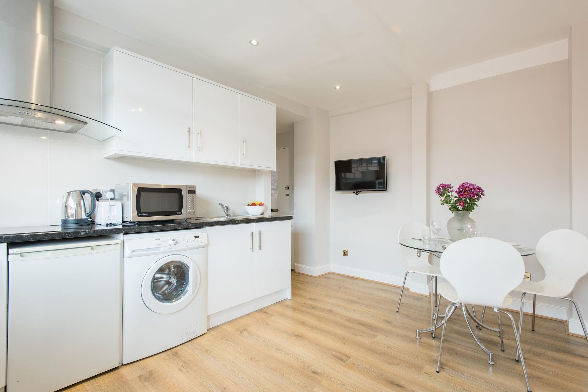 Chelsea Cloisters Serviced Apartments London Exterior photo