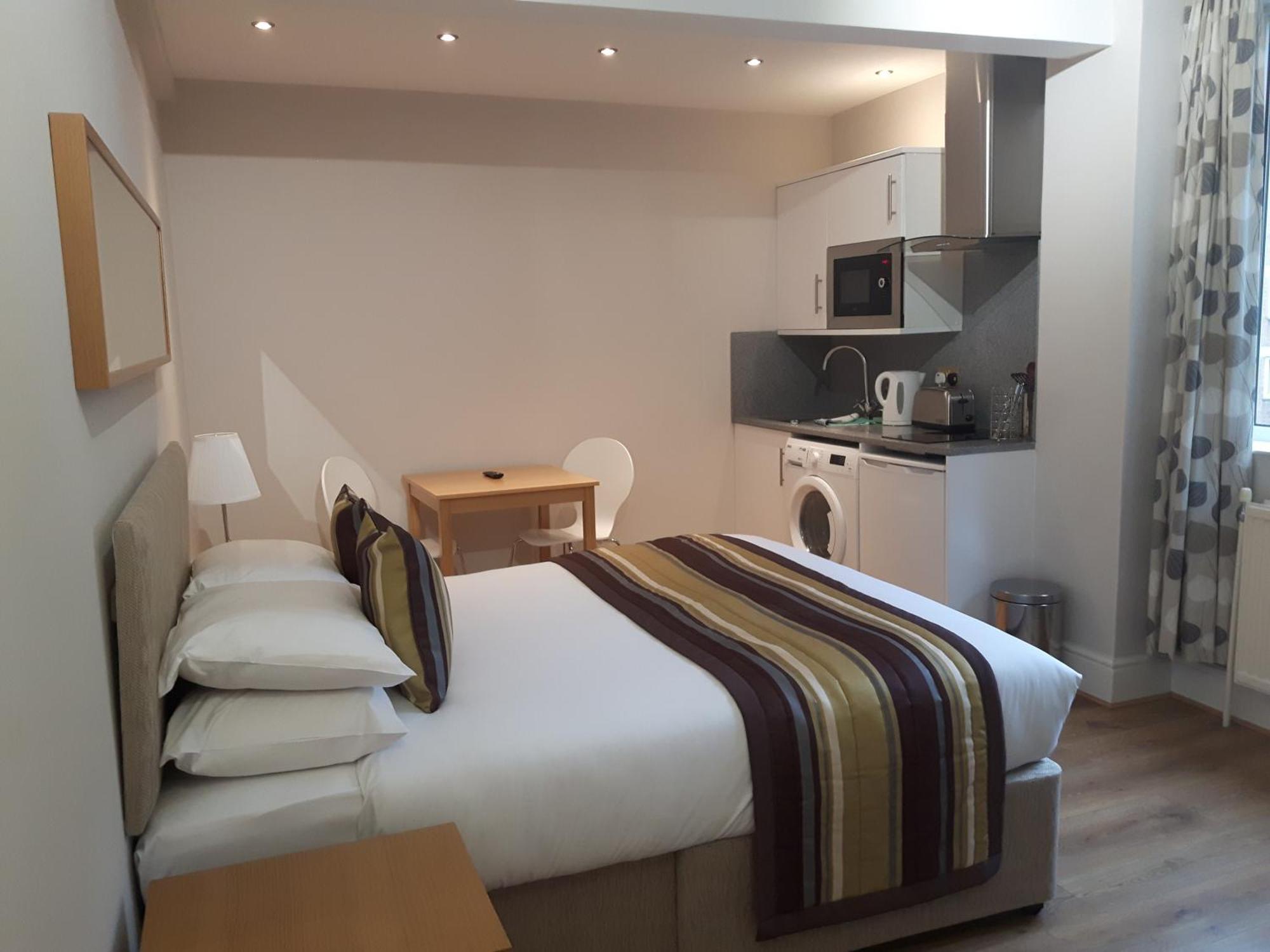Chelsea Cloisters Serviced Apartments London Exterior photo